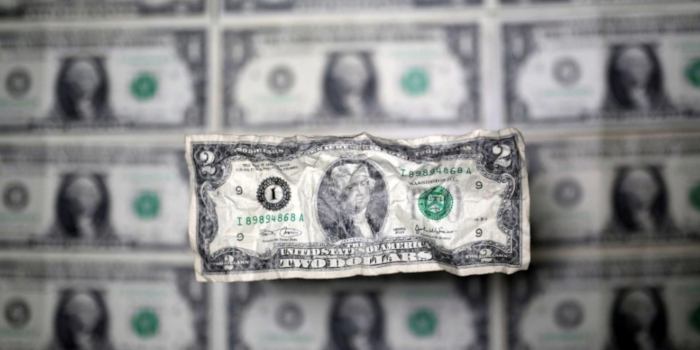 Рисковые валюты растут на позитивных новостях из Америки, а доллар падает