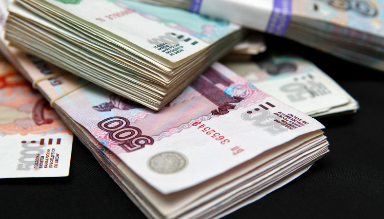 В России почти на 10% выросла средняя зарплата, об этом сообщают эксперты