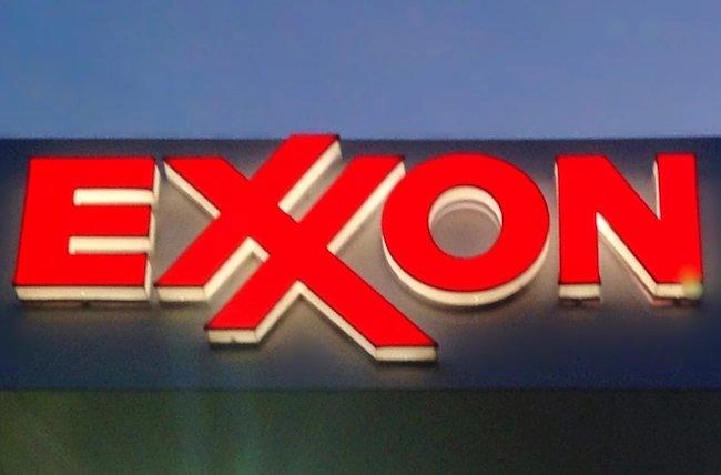 Exxon Mobil Corporation объявляет выплаты акционерам за первый квартал 